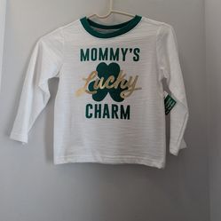 St. Patrick's Day New With Tags Long-Sleeve T-Shirt Featuring "Mommy's Lucky Charm" and a shamrock on the front.