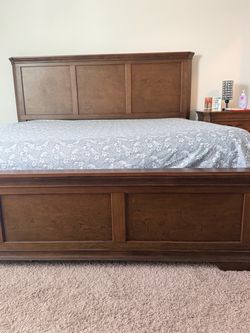 King Size Wood Panel Bed Frame