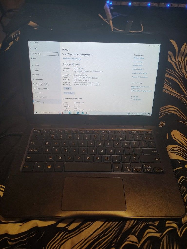 Dell Inspiron Laptop Works Great No Charger