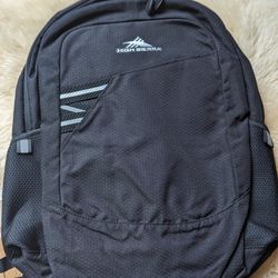 High Sierra - Outburst Backpack for 15.6" Laptop - Black
