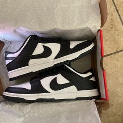 Nike Dunk Low Panda
