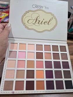 Eyeshadow palettes $10
