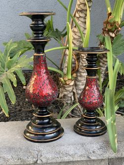 2 Candle Holders