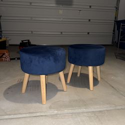 set of stools
