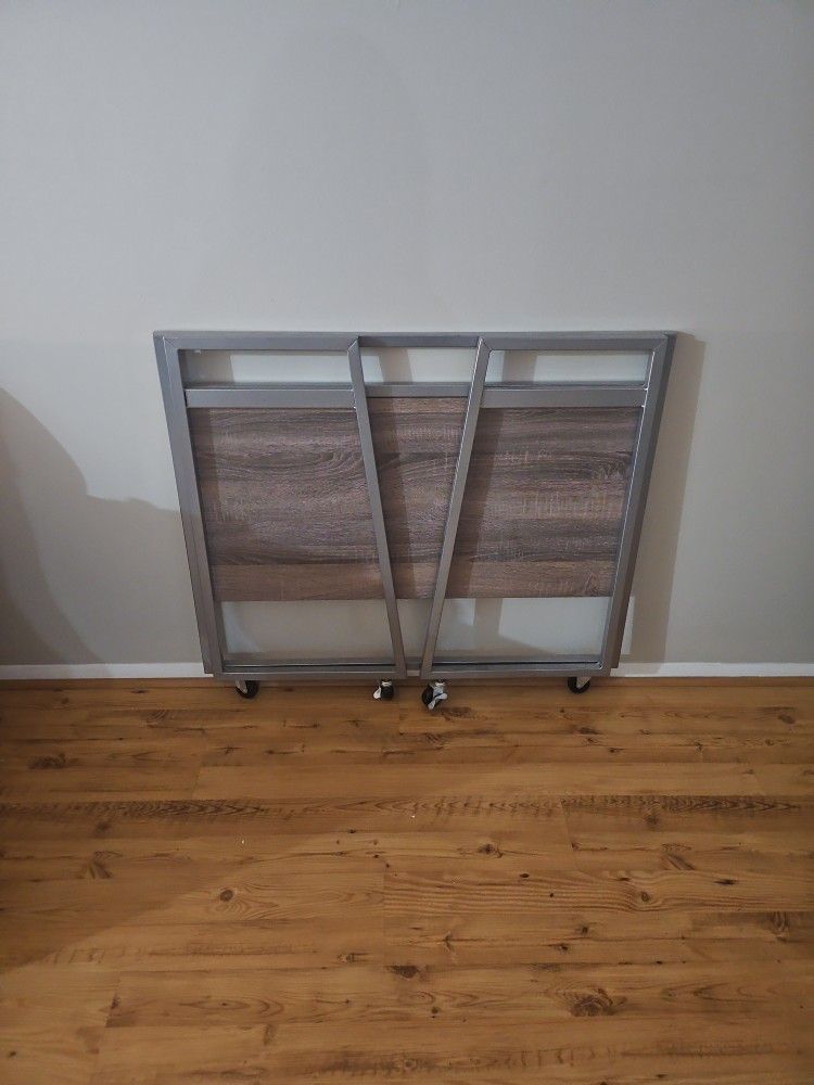 Foldable Desk