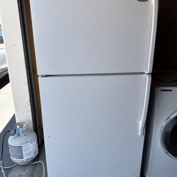Whirlpool Top Freezer Refrigerato