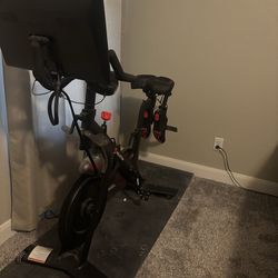 Peloton bike
