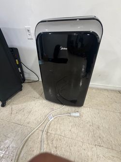 Midea air conditioner