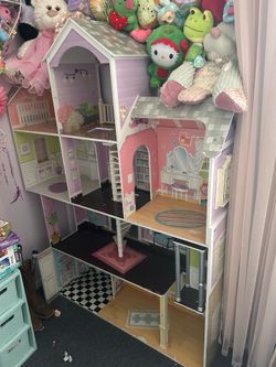 dollhouse