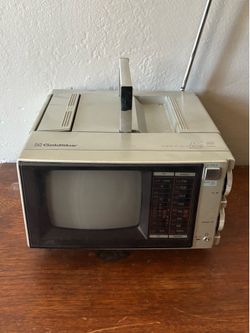 Vintage GoldStar KRE-5550 Portable 5" B&W TV AM/FM Stereo Radio As-Is