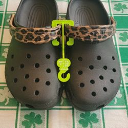 Leopard & Black CROCS  M/6 W/8
