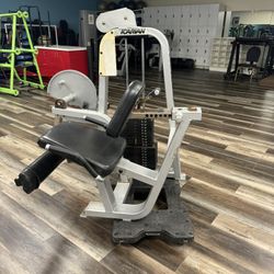 Precor Icarian leg extension 