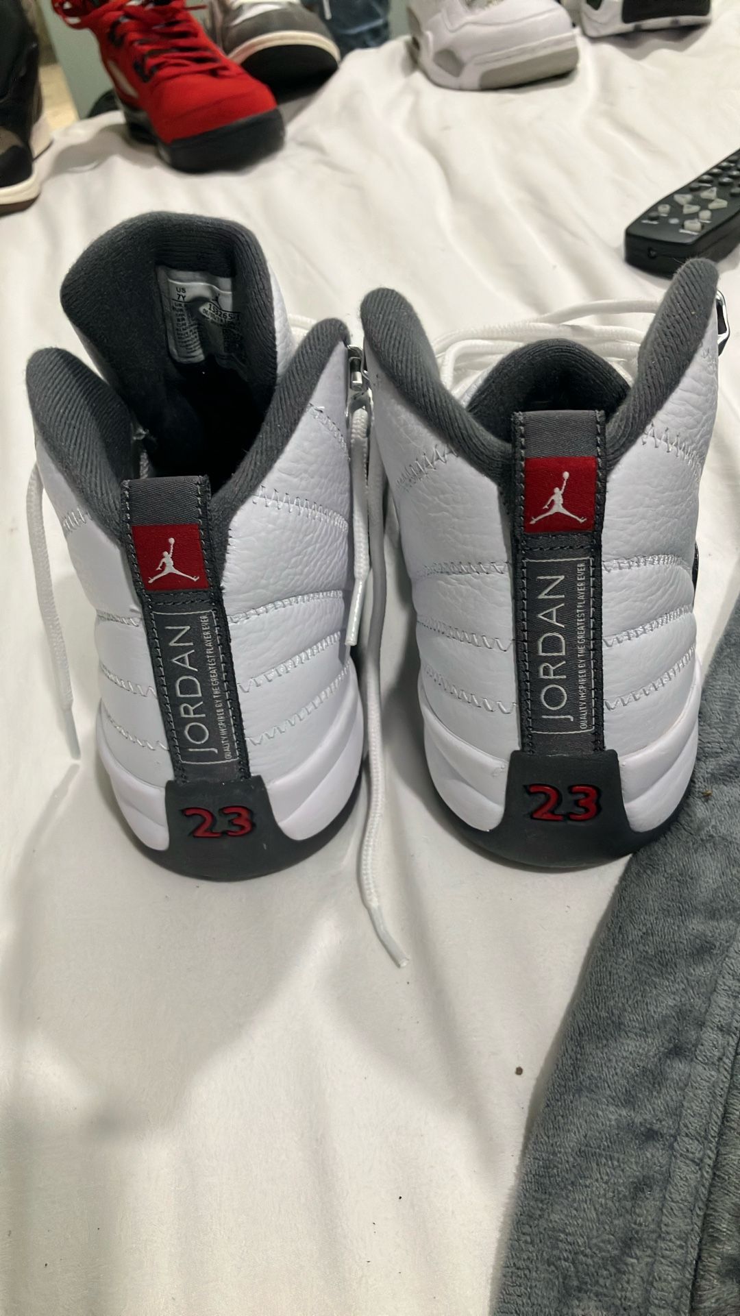 Jump Man Gray Retro 12