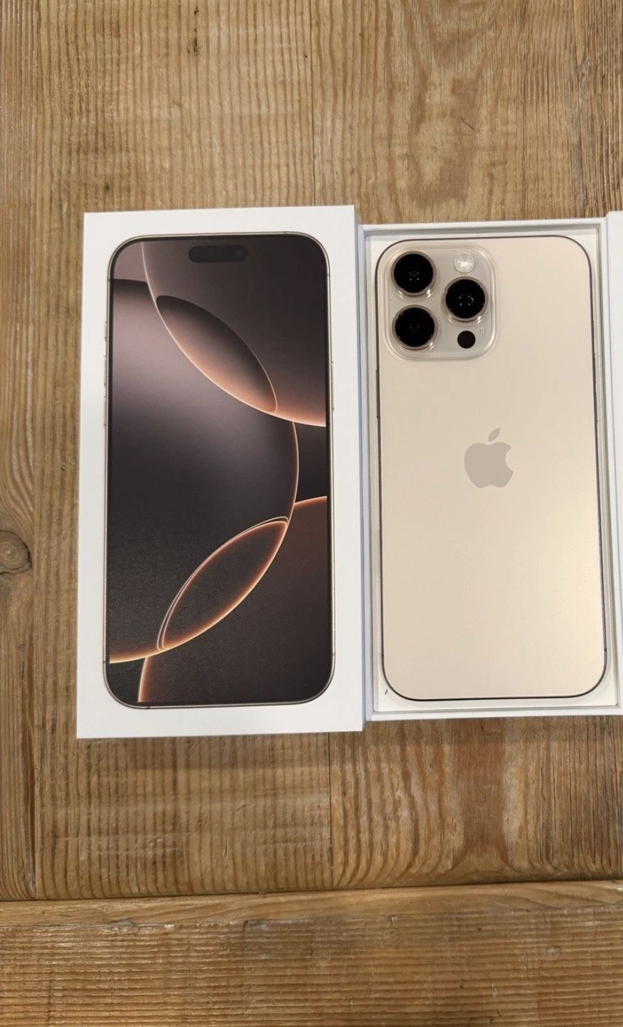 iPhone 16 Pro Max Gold 256Gb Unlock 