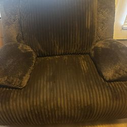 Extra Wide Chair