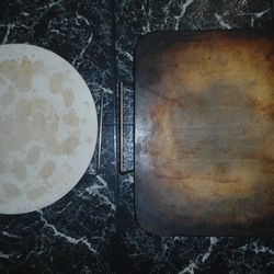 2 BAKING STONES