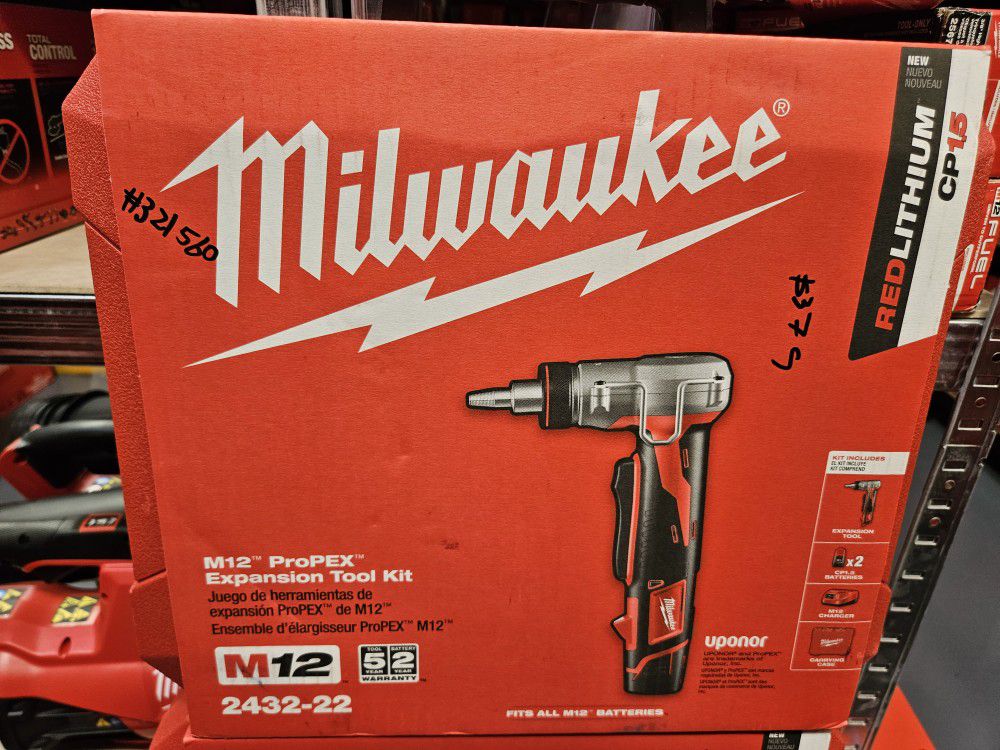 Milwaukee M12 12-Volt Lithium-Ion Cordless ProPEX Expansion Tool Kit with  (2) 1.5Ah Batteries, (3) Expansion Heads and Hard Case for Sale in Downey,  CA OfferUp