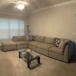 Sectional Couch With Table And Accessories 