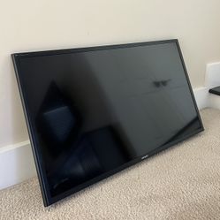 Samsung ~32in TV