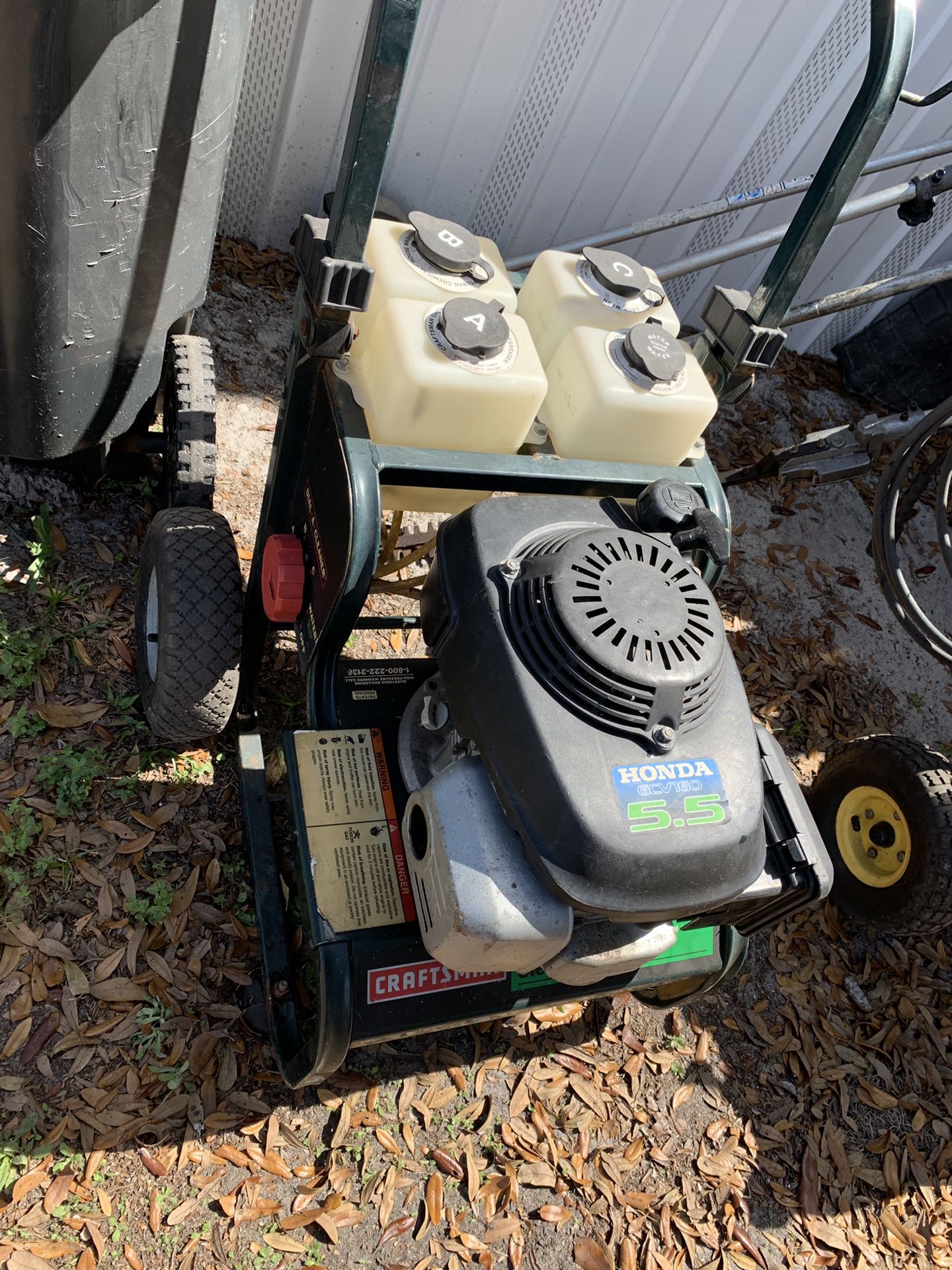 Pressure washer