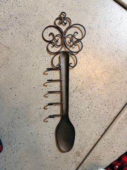 Iron spoon hang on wall for keys
