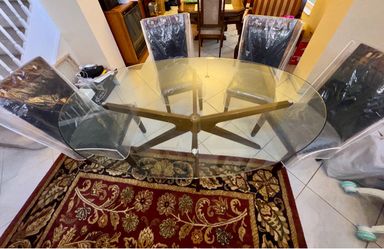 Dinner glass table with 4 leather chairs