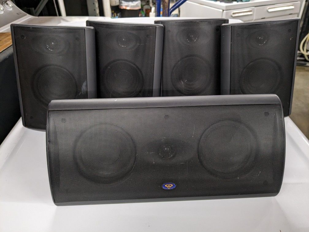 Cerwin Vega 5 Speaker Surround Sound Set AVS-SAT4 & AVS-CTR4