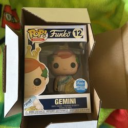 GEMINI FREDDY FUNKO POP 12 FUNKO LIMITED EDITION! 