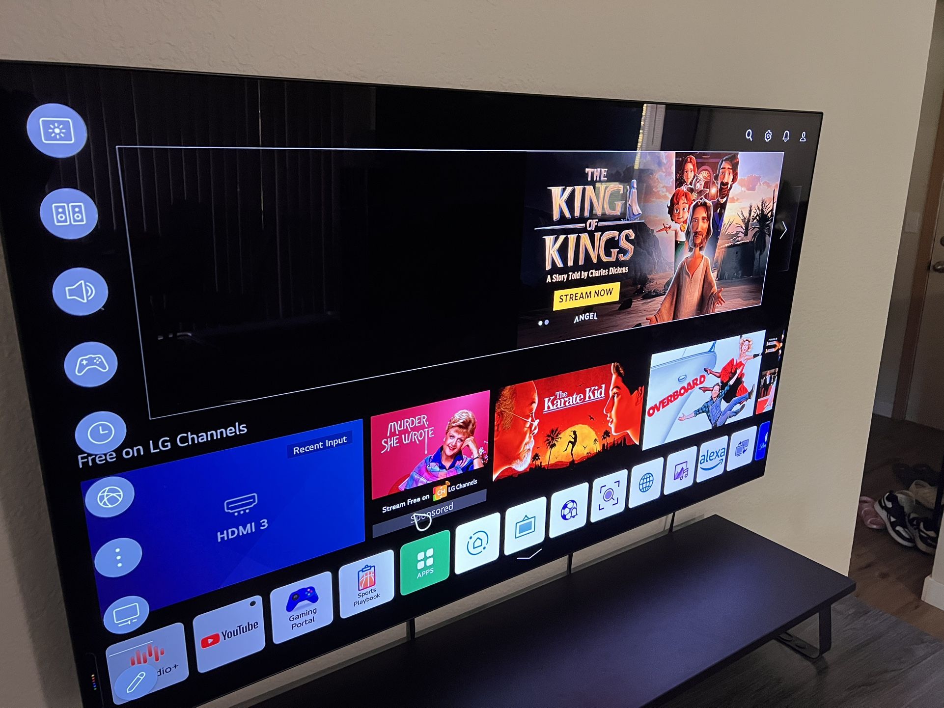 LG OLED 48” C1 $550 OBO!!