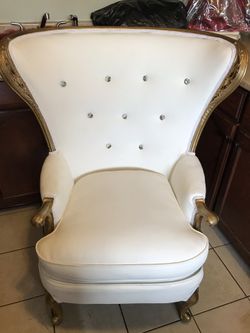 Wedding or Quinceañera chair