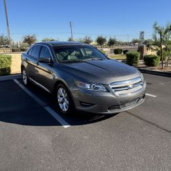 2011 Ford Taurus