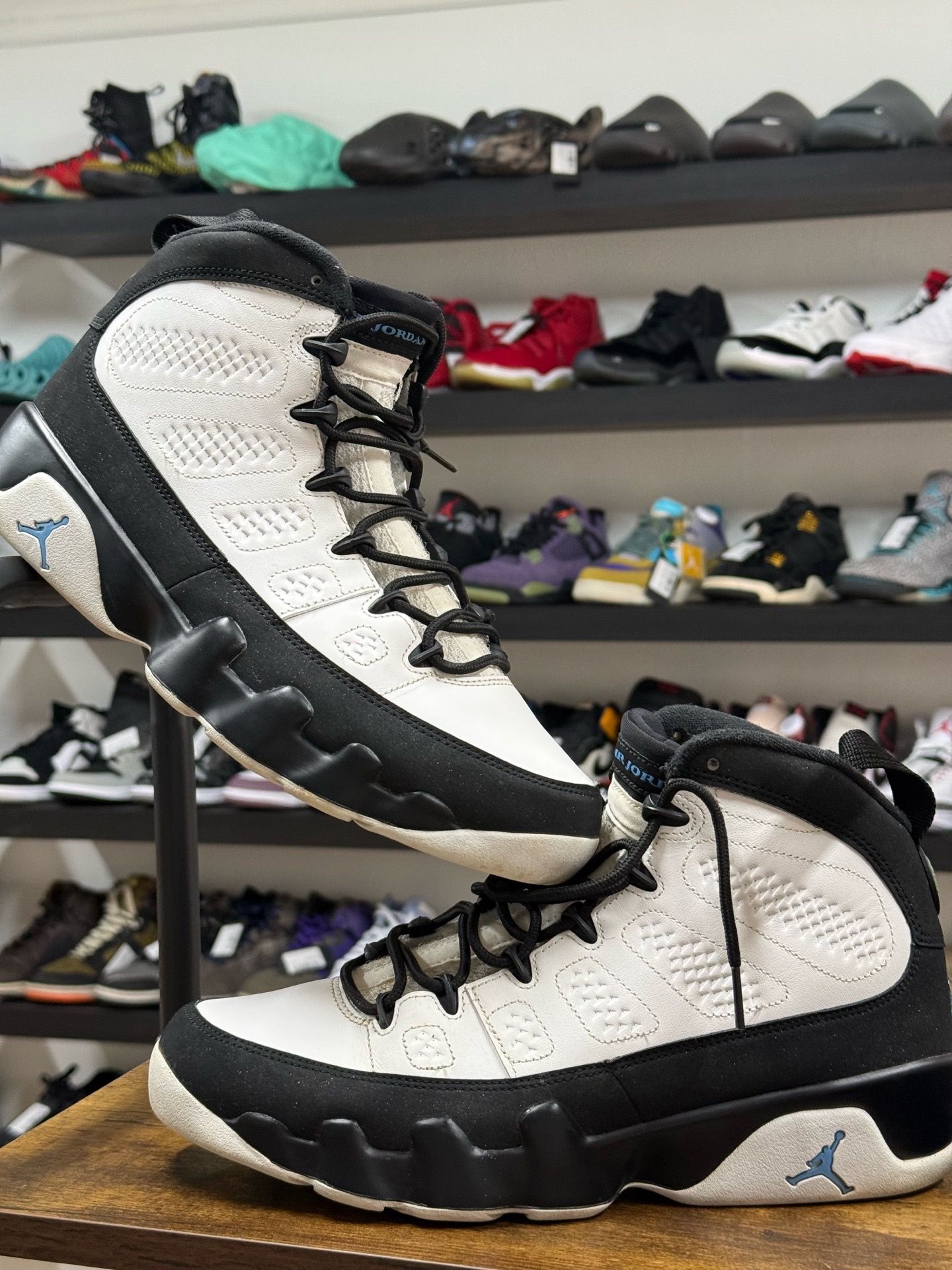 Jordan 9 UNC