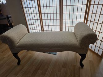 Shoe or small long bench