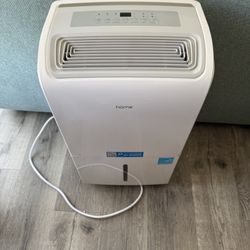 Dehumidifier 