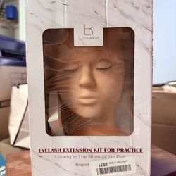 Eyelash Extension Practice Kit – New