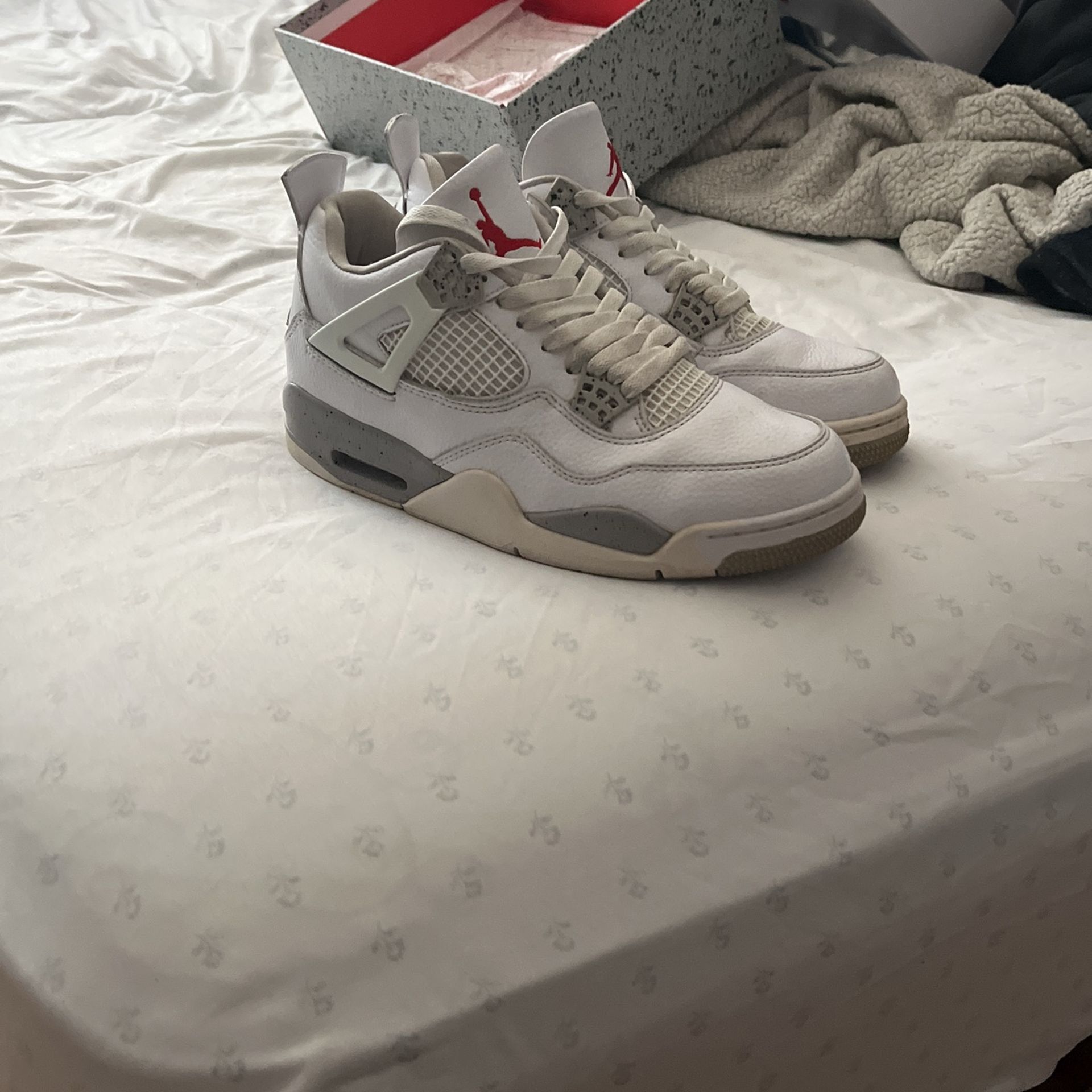 Air Jordan 4 Retro/ Oreos