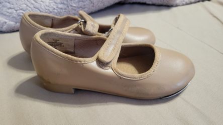 Girls Tap Shoe Size 7.5; Like New!