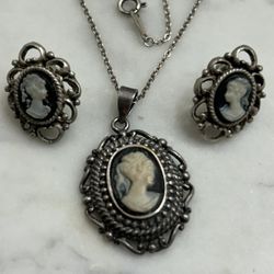 Vintage 925 Sterling Silver  Cameo Pendant Necklace Earrings Antique Set Jewelry Piercing Ears Collectible Estate Find Rare Set Retro Signed 