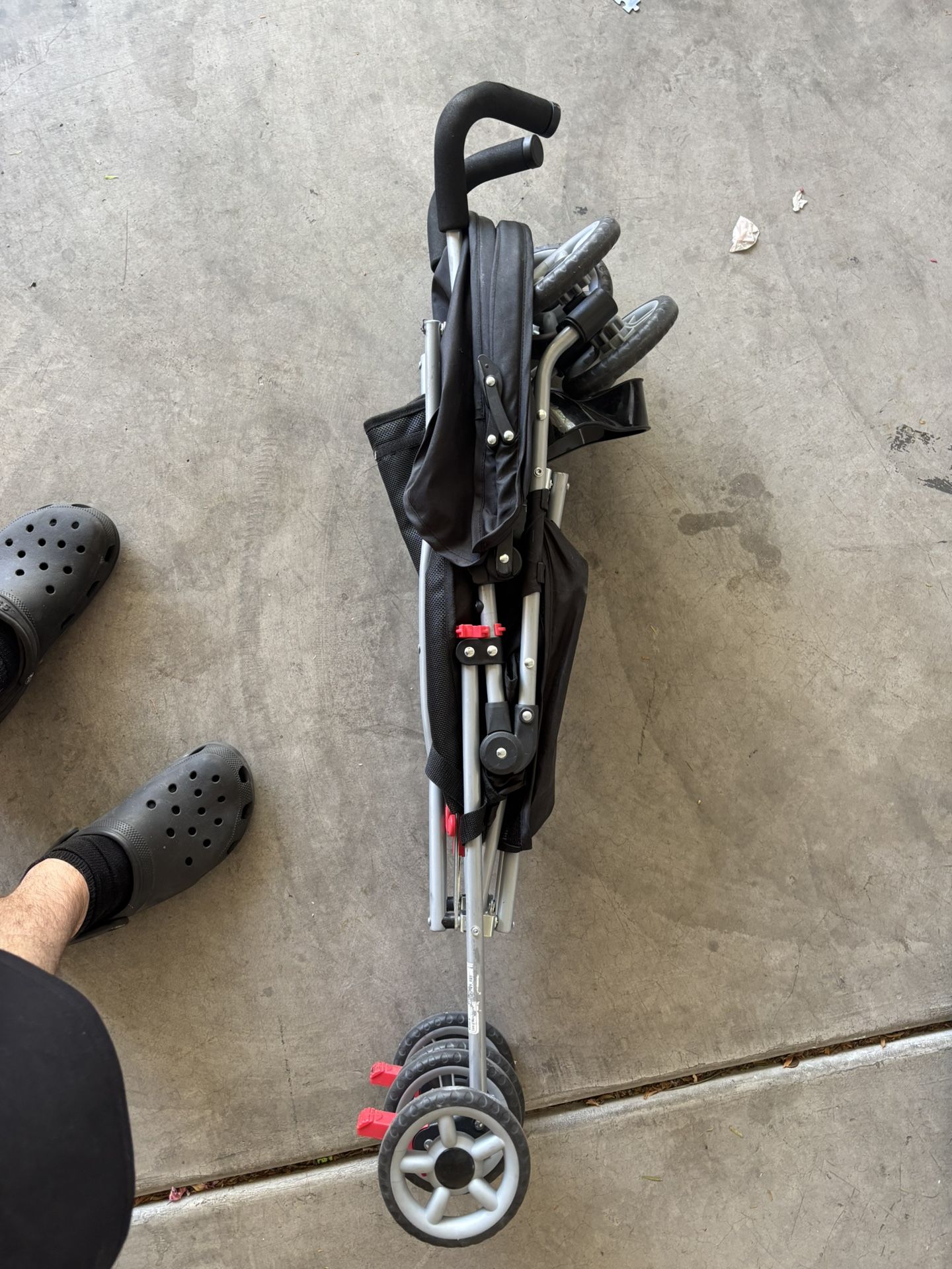 Kolcraft Foldable Stroller 