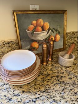 Dishes, salt/pepper grinder, mortar and pestle, artwork