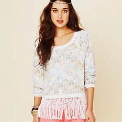 Free People White Fringe Knit Sweatshirt off the shoulder  Medium  Stylish white sweatshirt with fringe detail. Features a chevron pattern.  Some of t