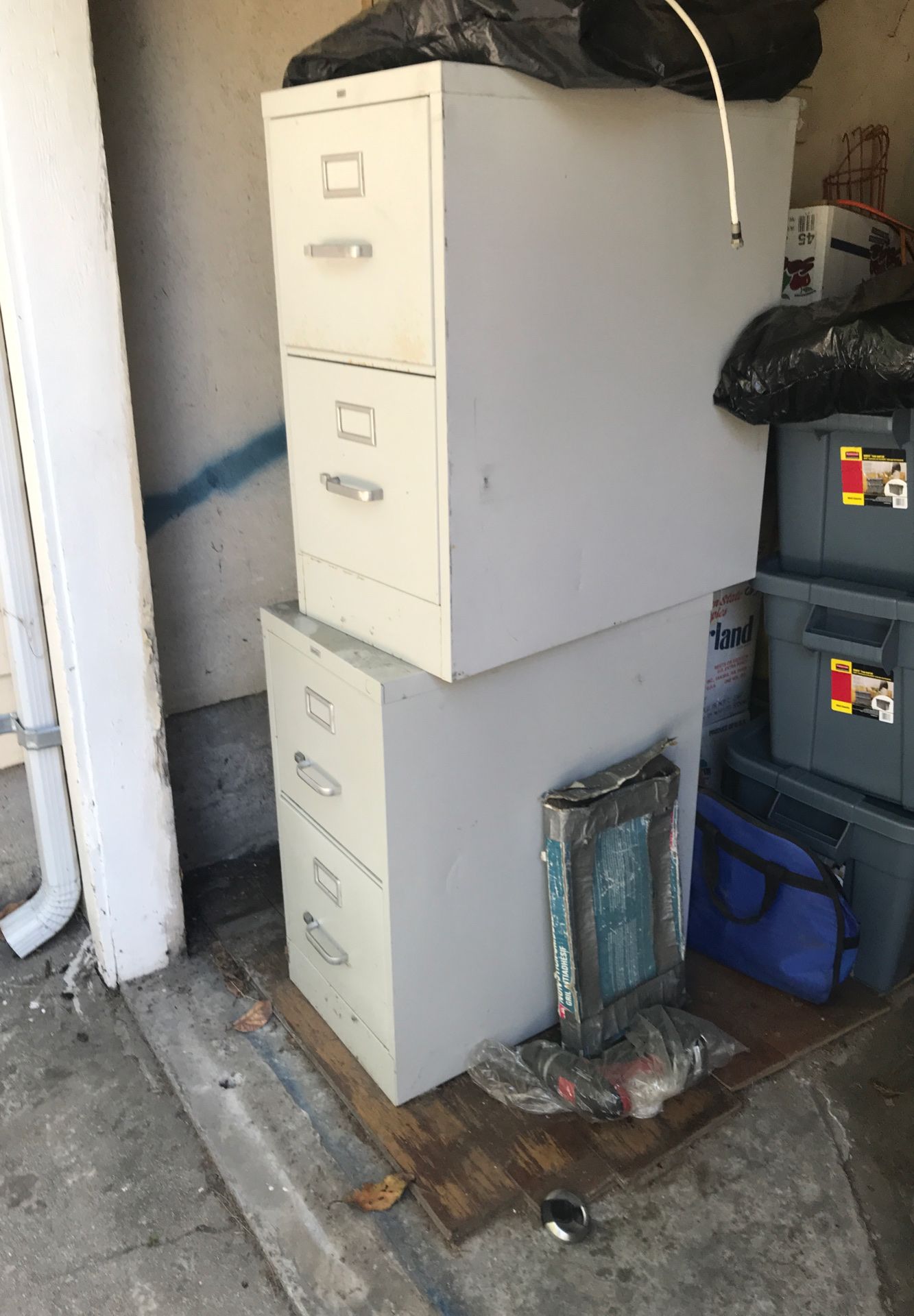 Two drawer filing cabinet