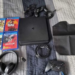 PS4 1TB