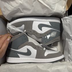 Air Jordan 1 MID SE White/cool Grey