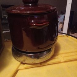 Vintage West Bend Electric Bean Pot 