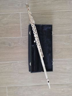 Solid Silver Gemeinhardt 3SB open hole flute, with B foot