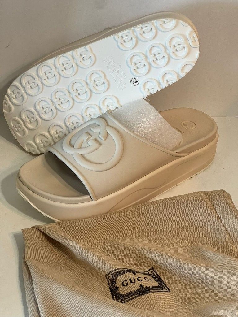 Gucci Men Slides Size 8 9n