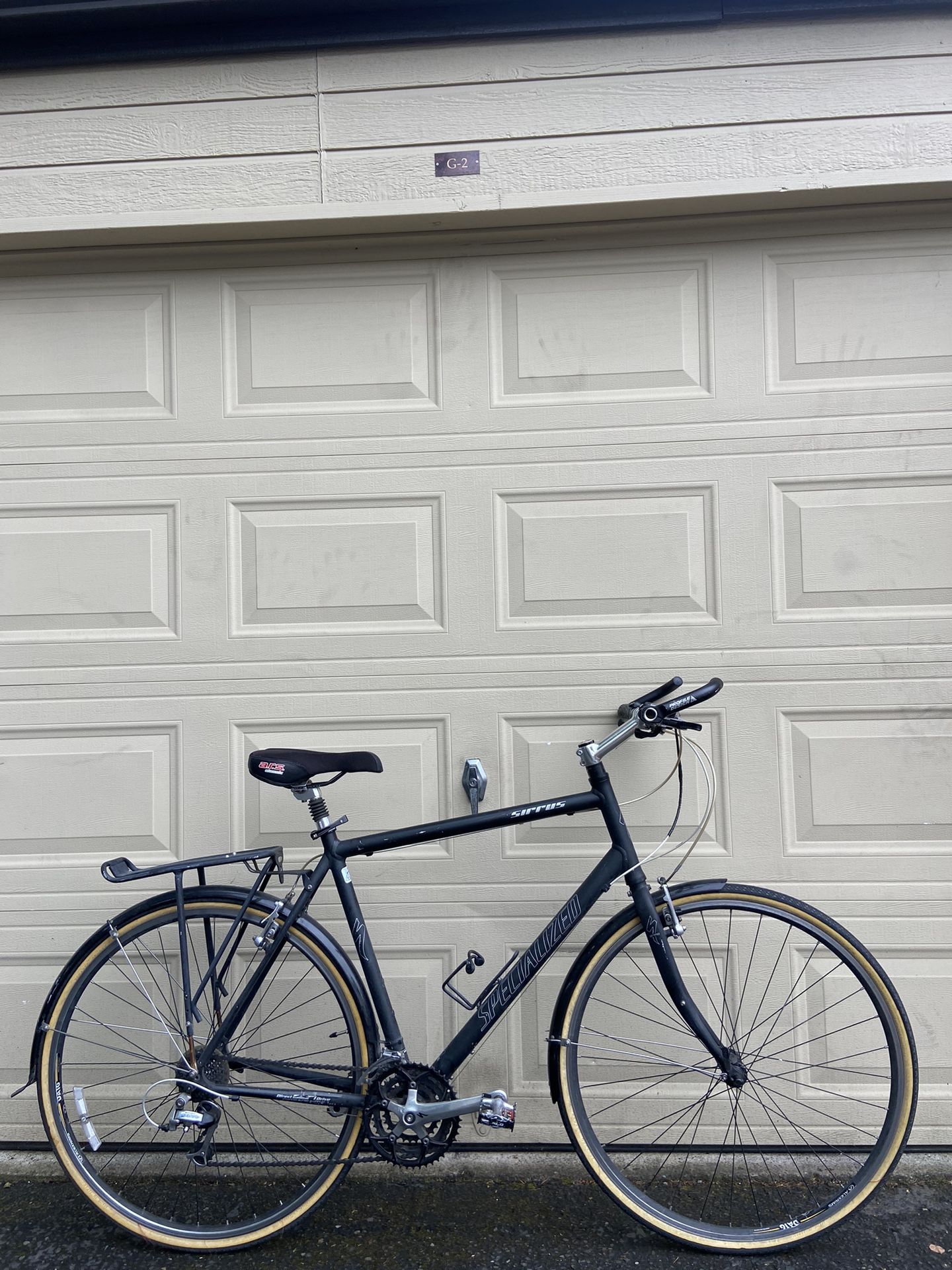 Specialized Sirrus Hybrid Menβs Bike β XL 61cm Frame β 3x8 Shimano β 700c Wheels Commuter Bicycle