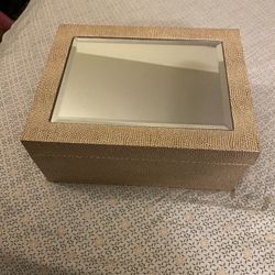 Jewelry/makeup Box With Mirror 