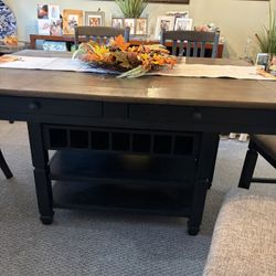 Ashley Furniture , Dark Wood , Seating For 6